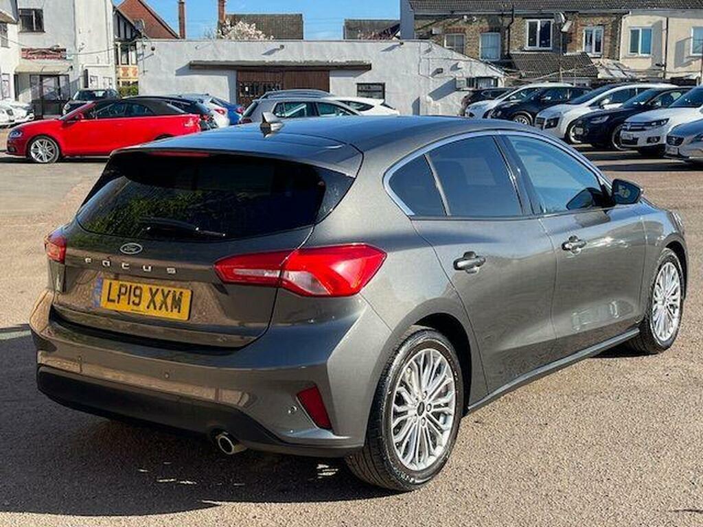 Ford Focus Hatchback 1.0T Ecoboost Titanium X Euro 6 Ss LP19XXM Grey #3