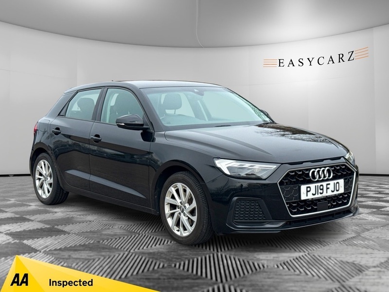 Audi A1 Sportback Tfsi Sport PJ19FJO Black #2