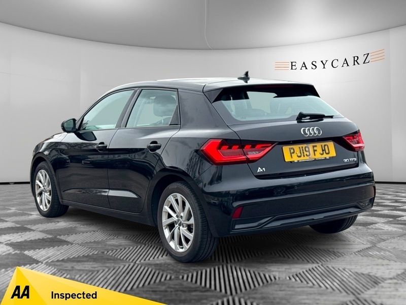 Audi A1 Sportback Tfsi Sport PJ19FJO Black #6