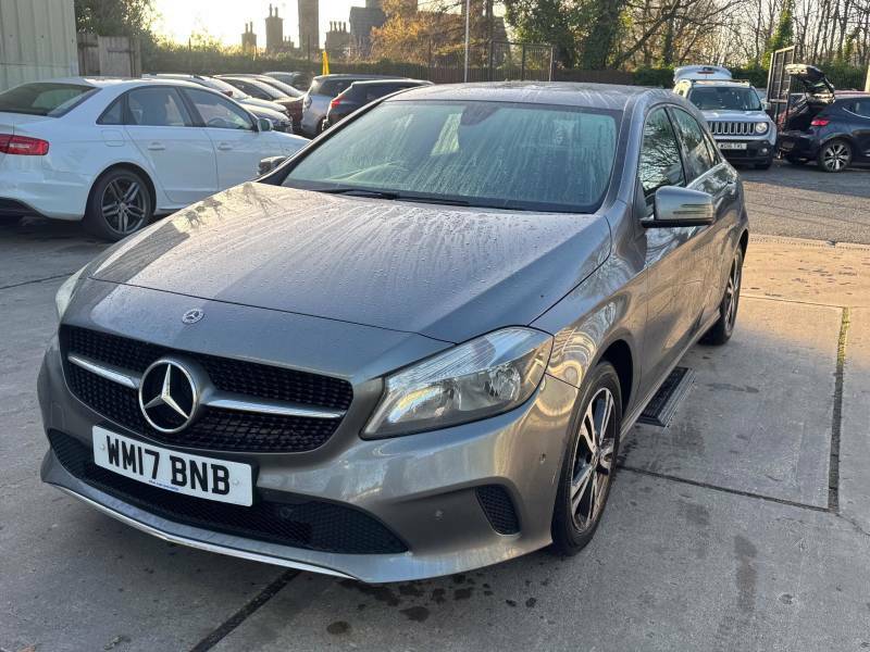 Mercedes-Benz A Class 2.1 A200d Se Executive Euro 6 Ss - 2017 WM17BNB Grey #4