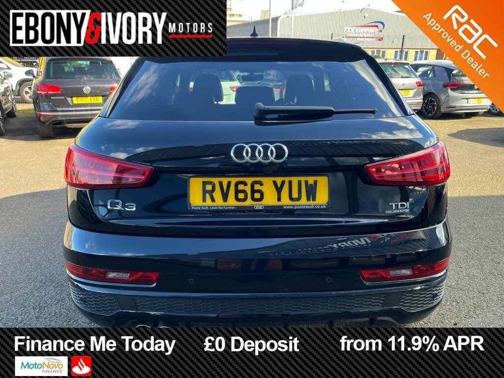 Audi Q3 2L S Line Plus RV66YUW Black #4