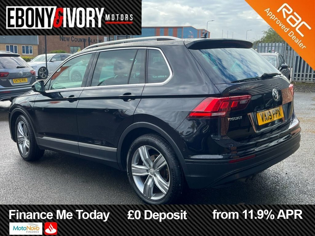 Volkswagen Tiguan 1.5L Match VA19PPX Black #3