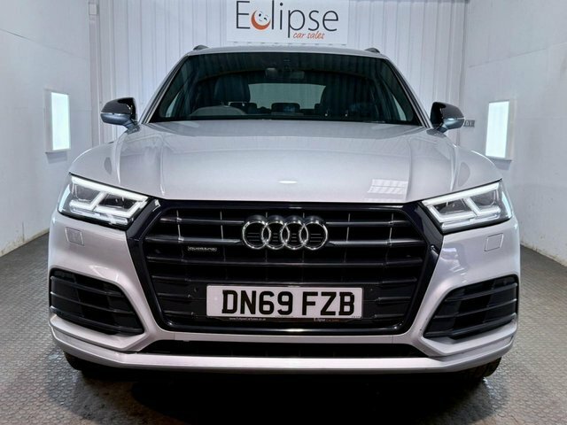 Audi Q5 2019 2.0 Tdi 40 Black Edition Suv S Tro DN69FZB Silver #2