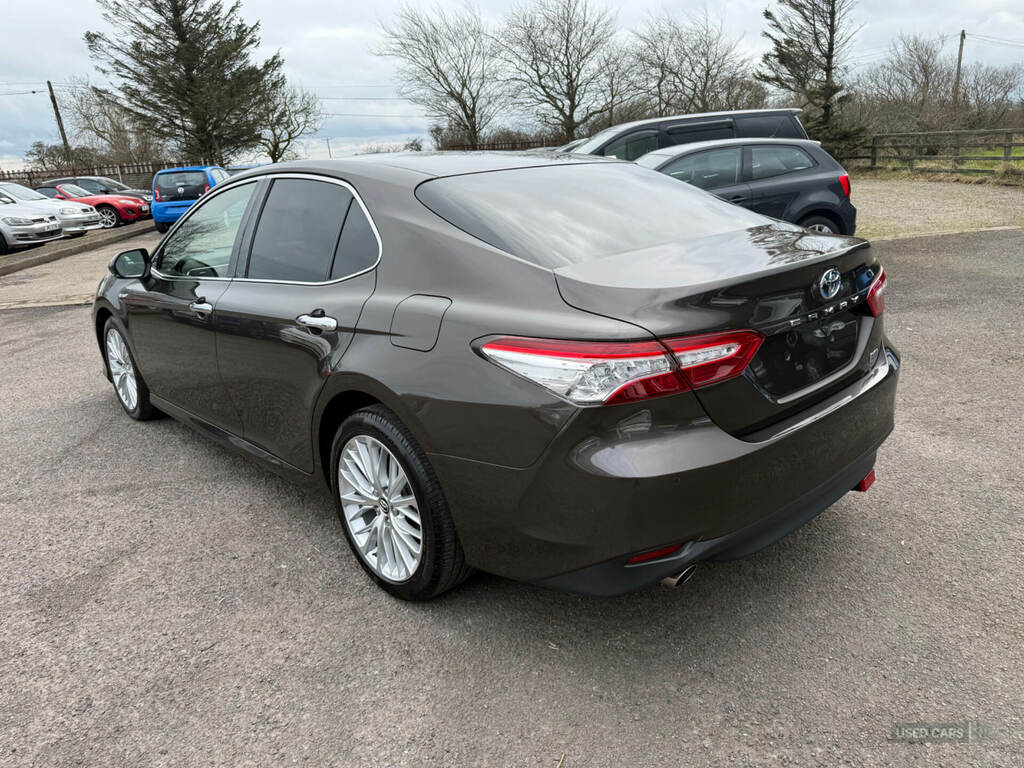 Toyota Camry 2.5 Vvt-h Excel Cvt Euro 6 S S Brown #5