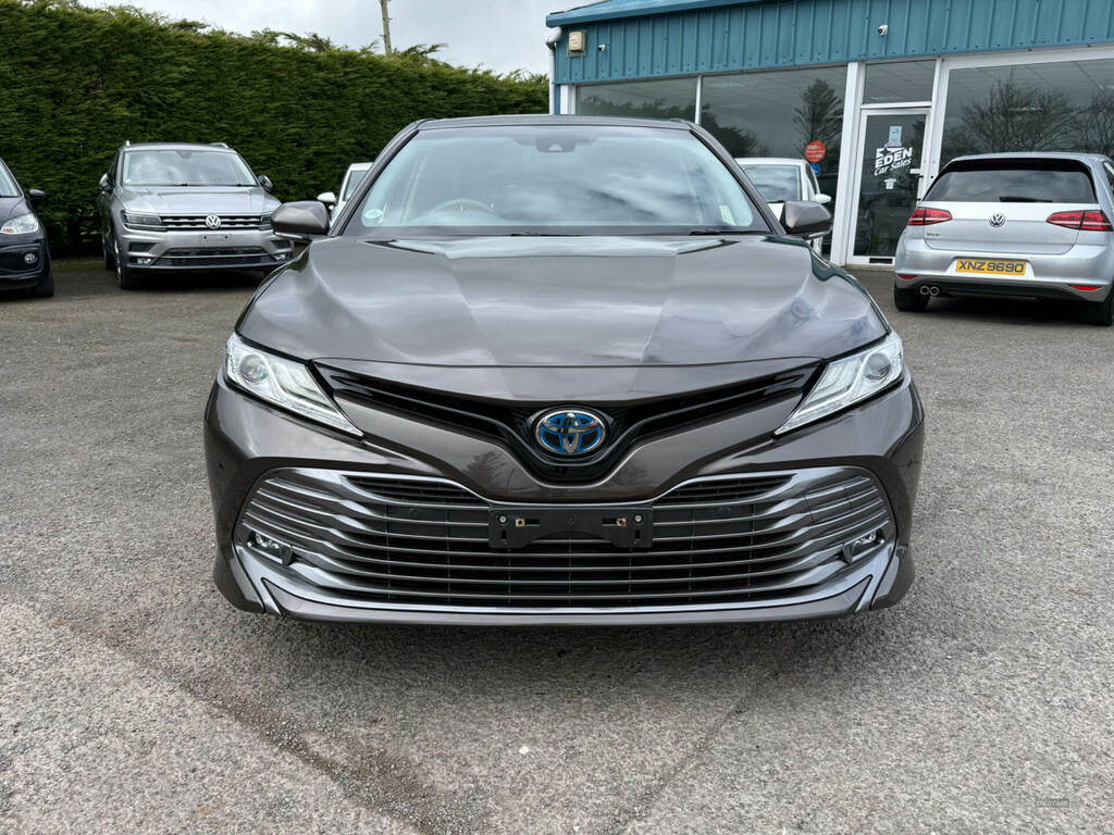 Toyota Camry 2.5 Vvt-h Excel Cvt Euro 6 S S Brown #3