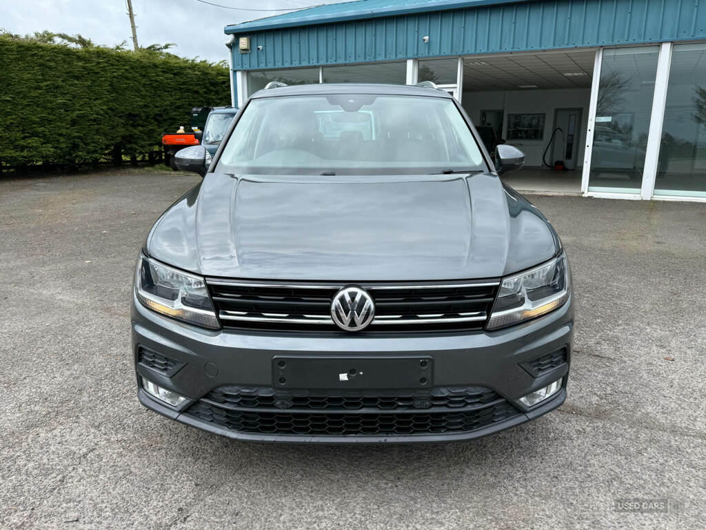 Volkswagen Tiguan 2.0 Tdi 150 4Motion Se Nav RGZ1096 Grey #2