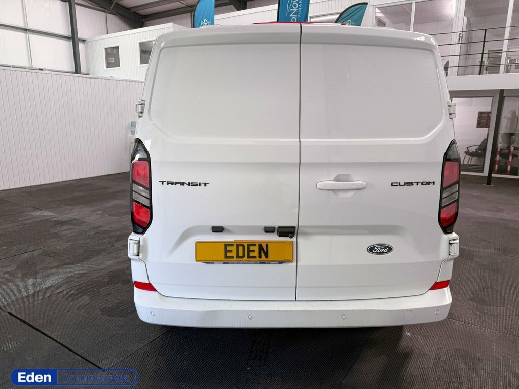 Ford Transit Custom 2L Limited LB74WRE White #6