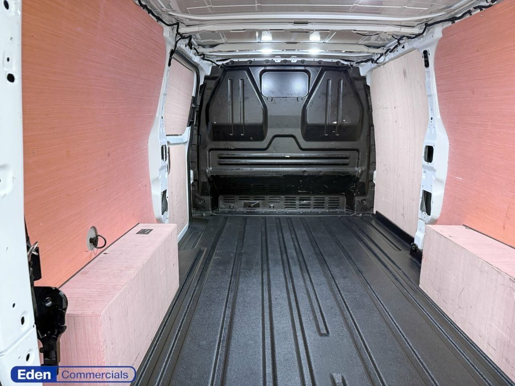 Ford Transit Custom 2L Limited LB74WRE White #4