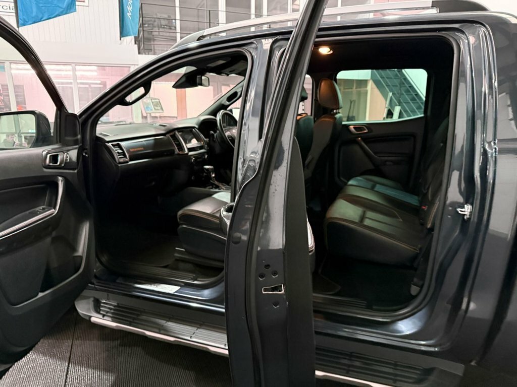 Ford Ranger 2L Wildtrak BG72URF Grey #4