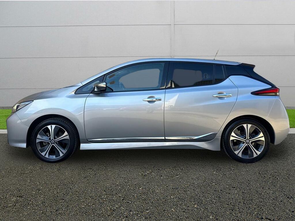 Nissan Leaf N-connecta Silver #4