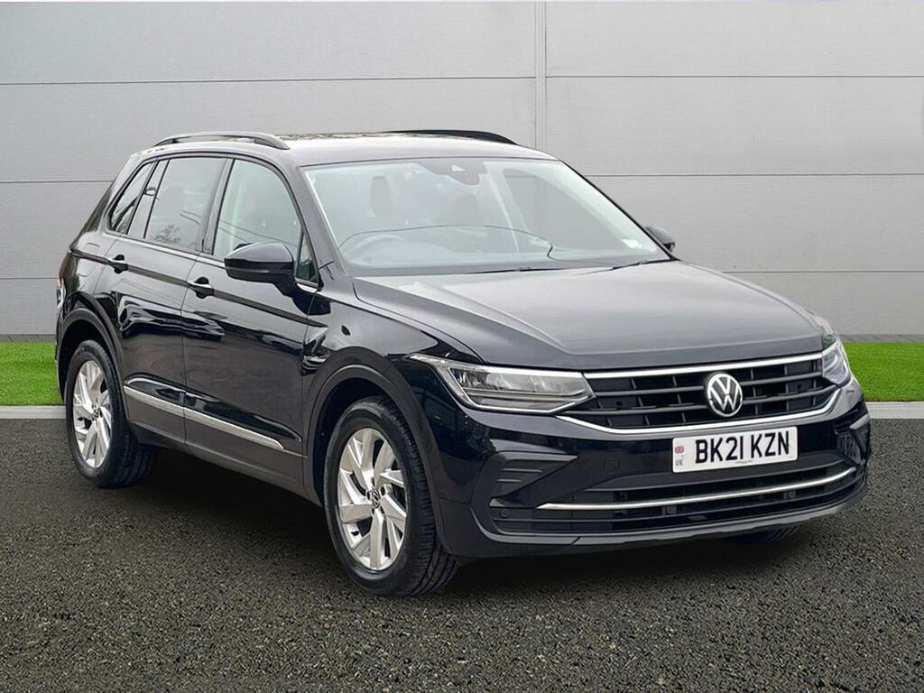 Volkswagen Tiguan Life Black