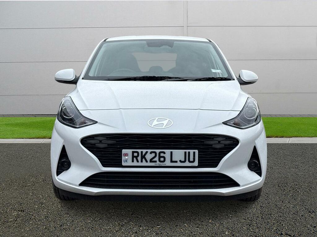 Hyundai I10 Premium RK26LJU White #2