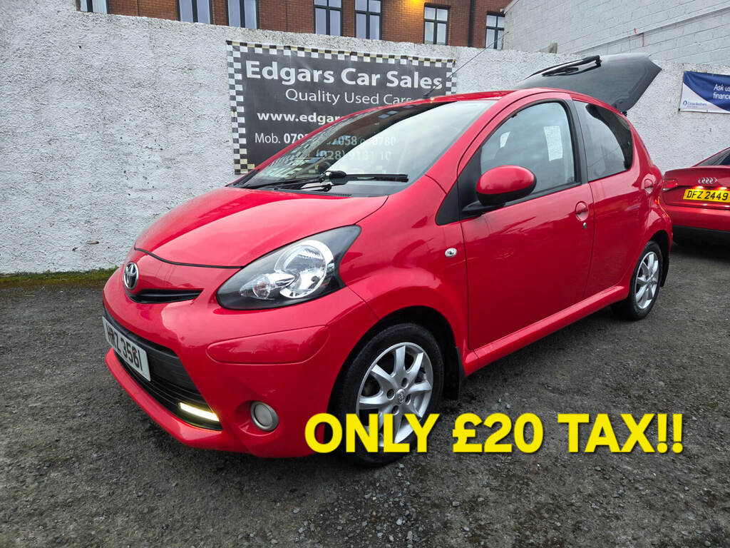 Toyota Aygo 1.0 Vvt-i Mode HRZ3561 Red #2