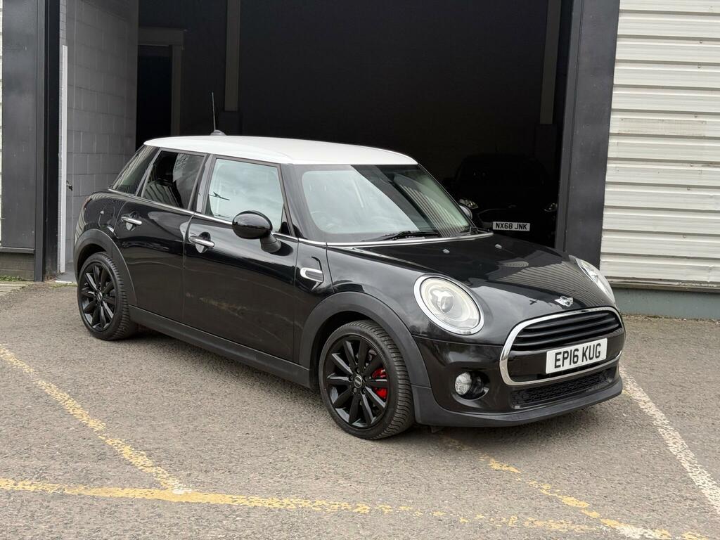 Mini Hatch 1.5 Cooper D Euro 6 Ss Black