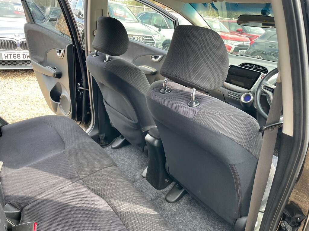 Honda Fit   #40