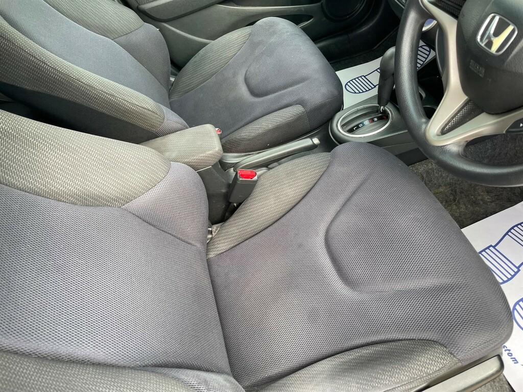 Honda Fit   #23