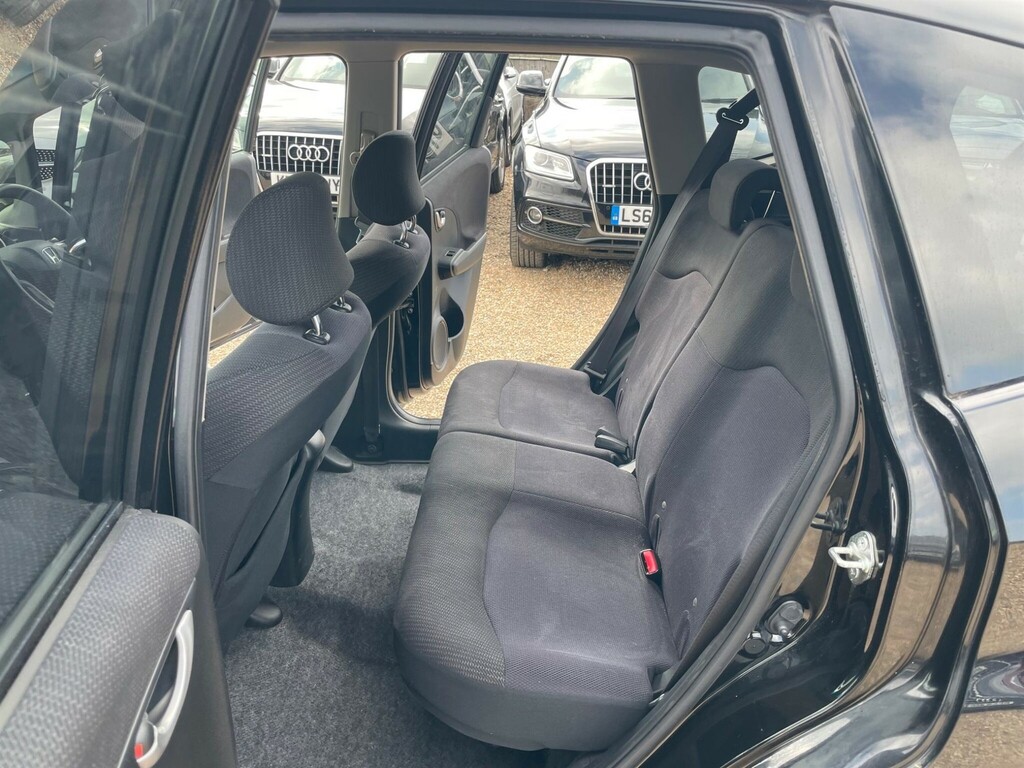 Honda Fit   #34