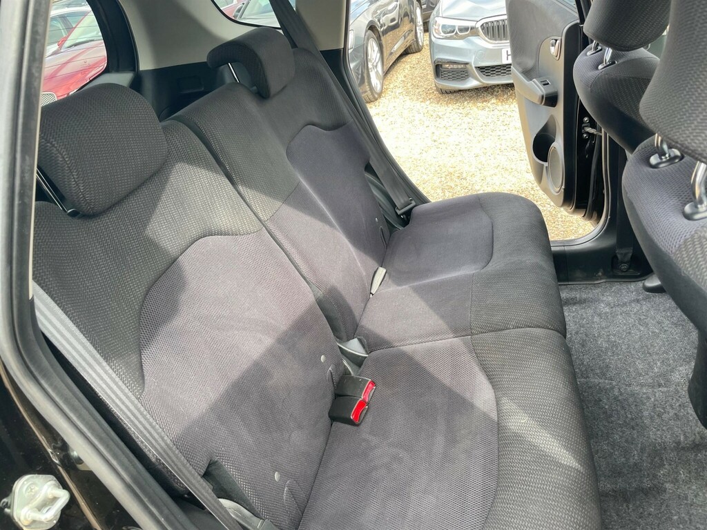 Honda Fit   #42