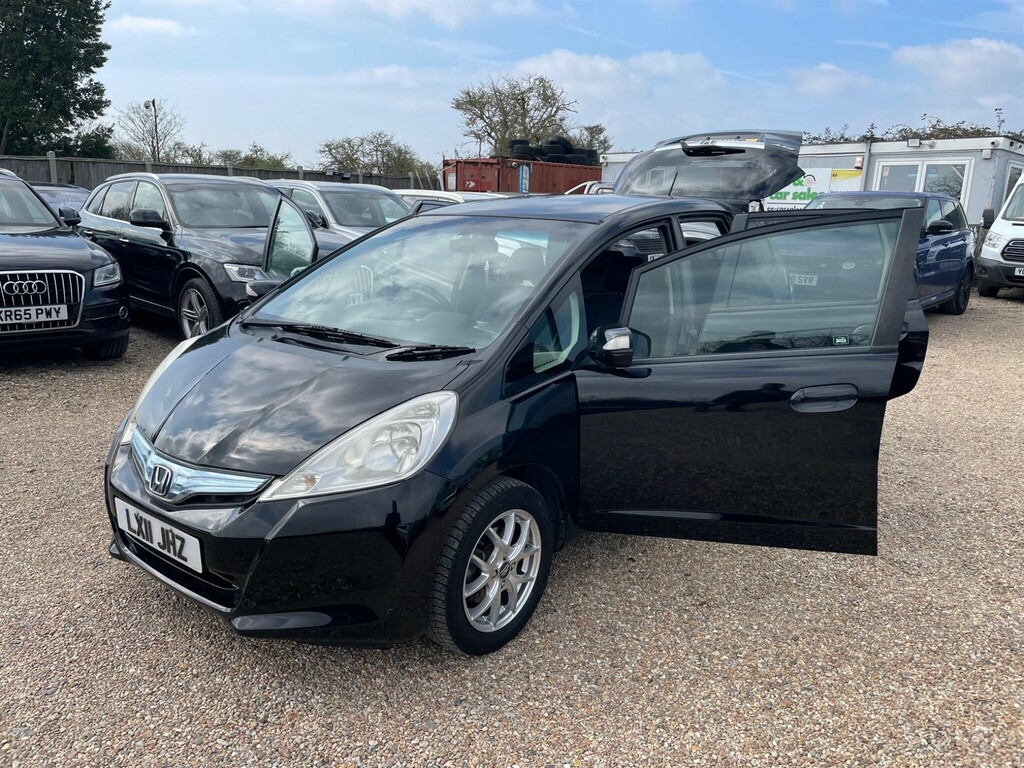 Honda Fit   #49