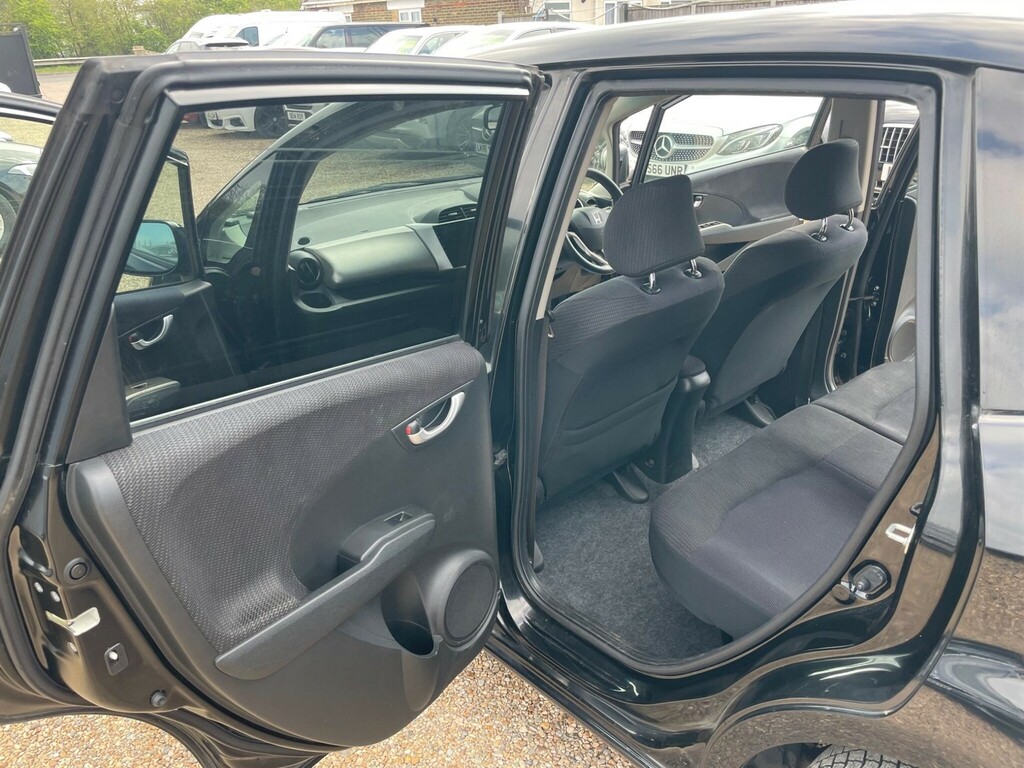 Honda Fit   #33