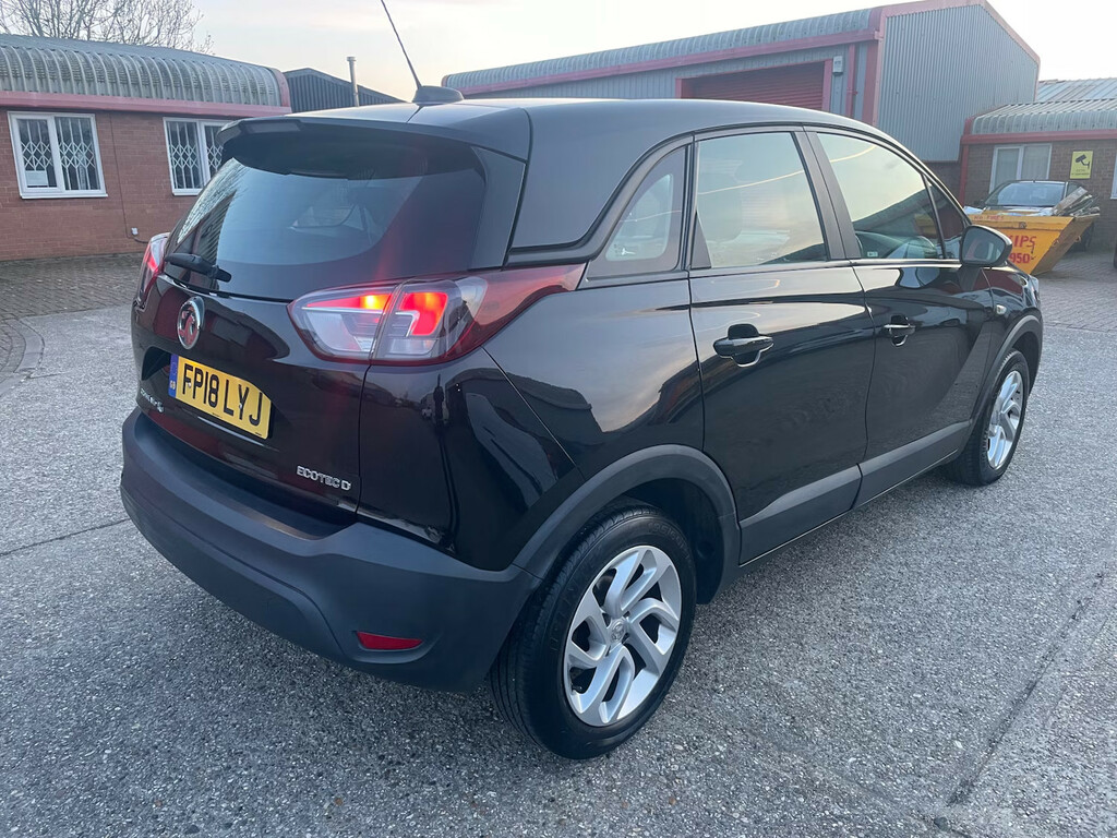 Vauxhall Crossland X 1.6 Turbo D Ecotec Se Nav Start Stop Hatchba FP18LYJ Black #3
