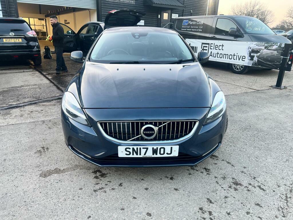 Volvo V40 Inscription Blue #4