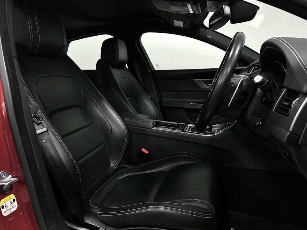 Jaguar XF 2L R-sport SL67FJN Red #5