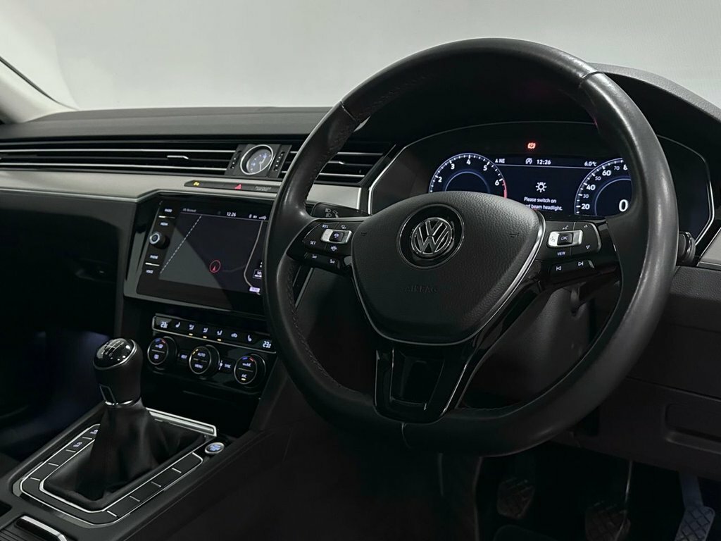 Volkswagen Passat 1.5L Gt SV19CLW Grey #4