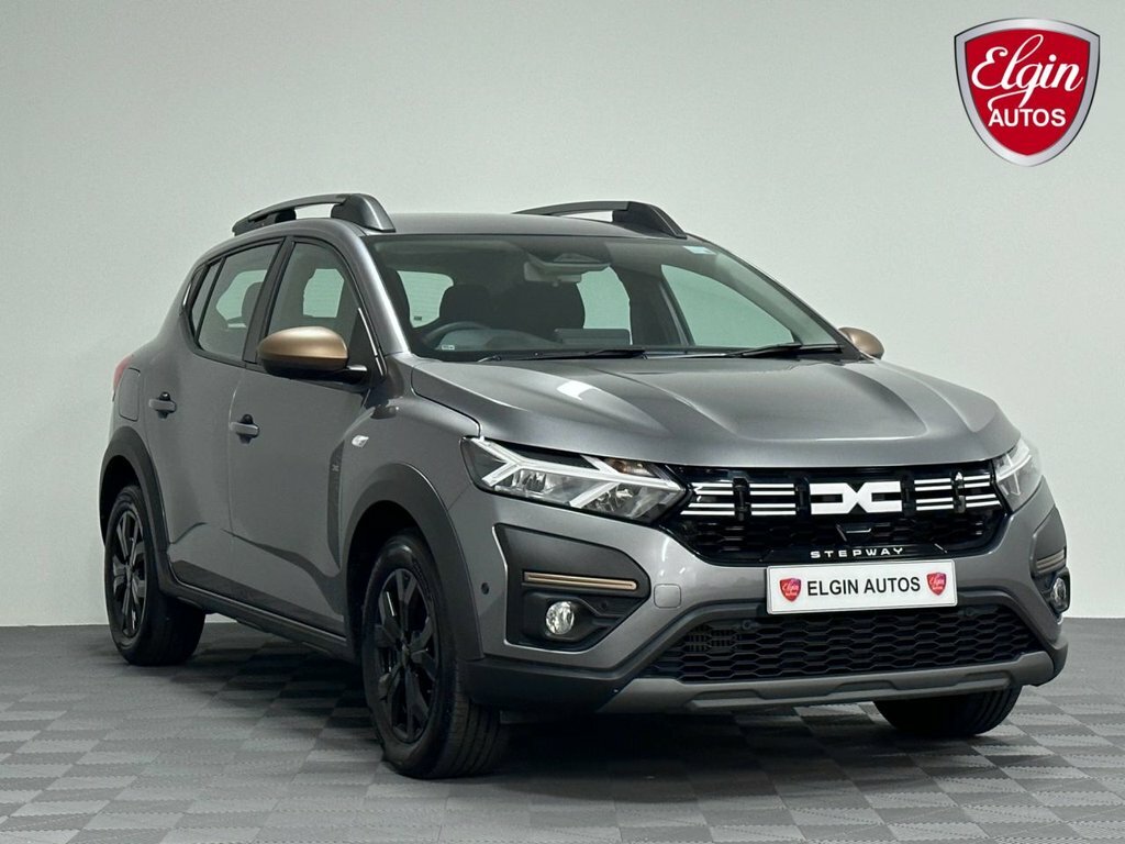 Dacia Sandero Stepway 1L Extreme Grey