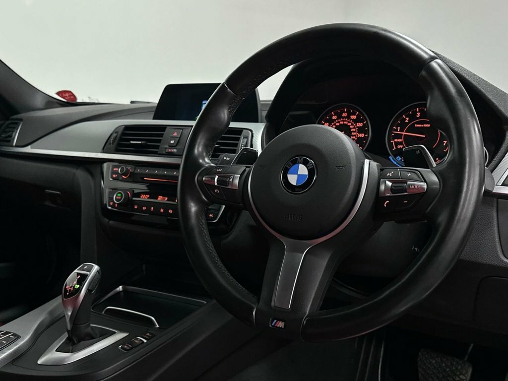 BMW 3 Series 2L M Sport Shadow Edition White #4