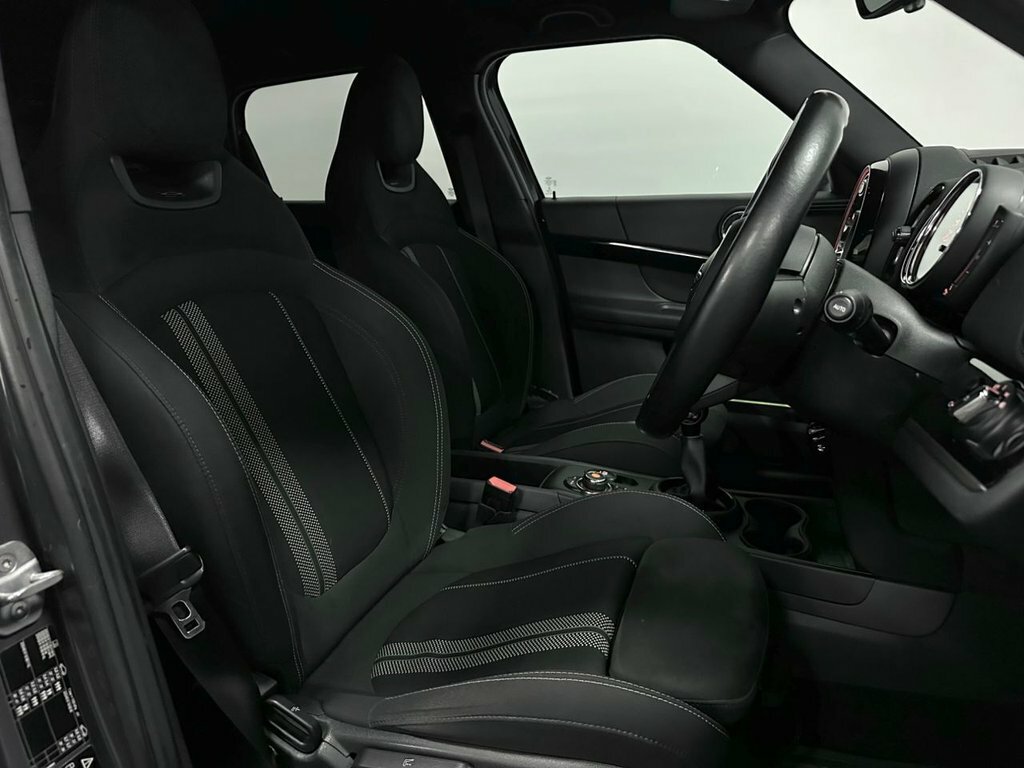 Mini Countryman 2L John Cooper Works WJ18VHM Grey #5
