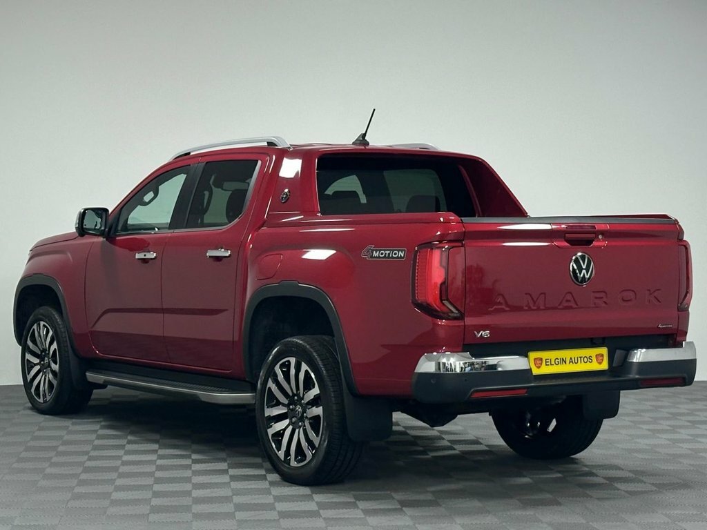 Volkswagen Amarok 3L Aventura CE74BVV Red #6