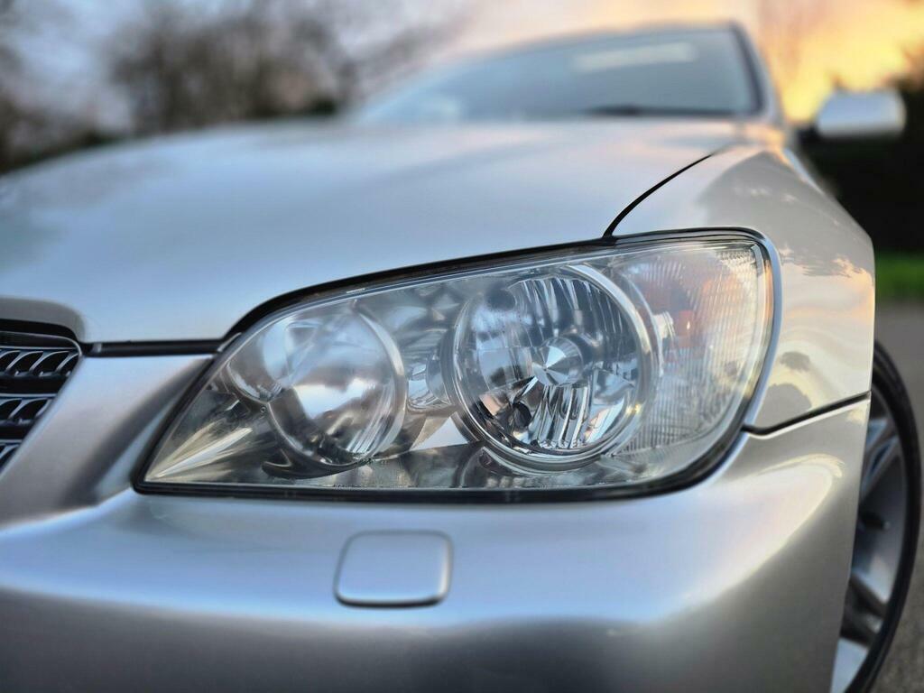 Lexus IS 3.0 300 Sportcross H709WYW Silver #3