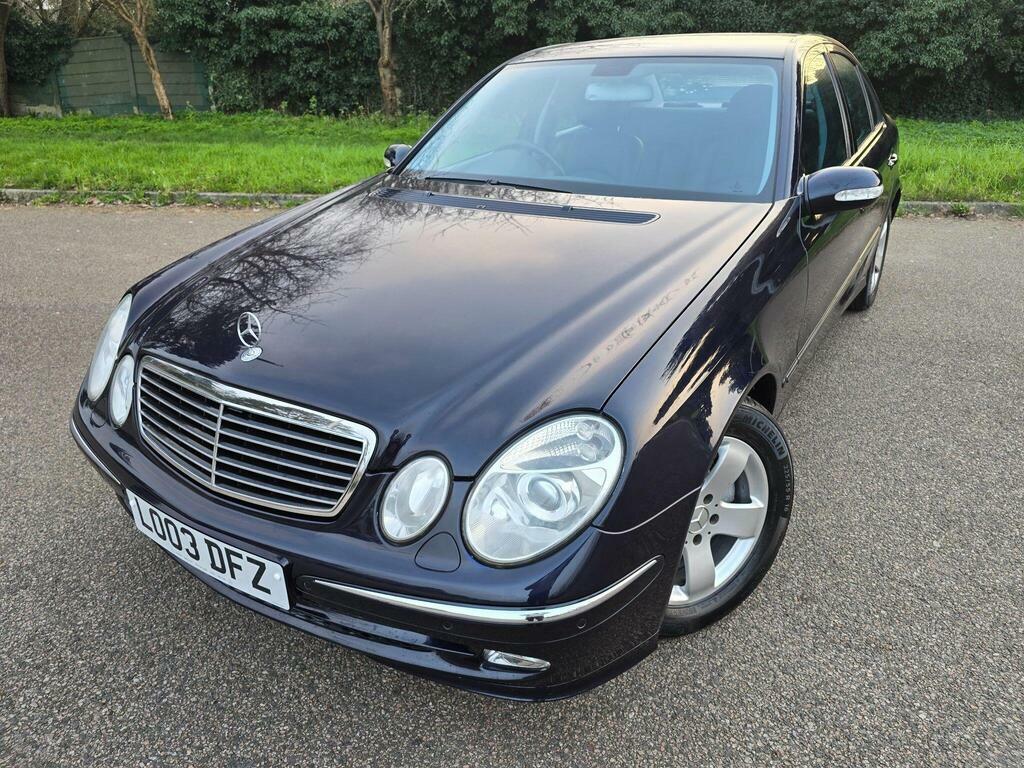 Mercedes-Benz E Class 2.6 E240 Avantgarde Blue