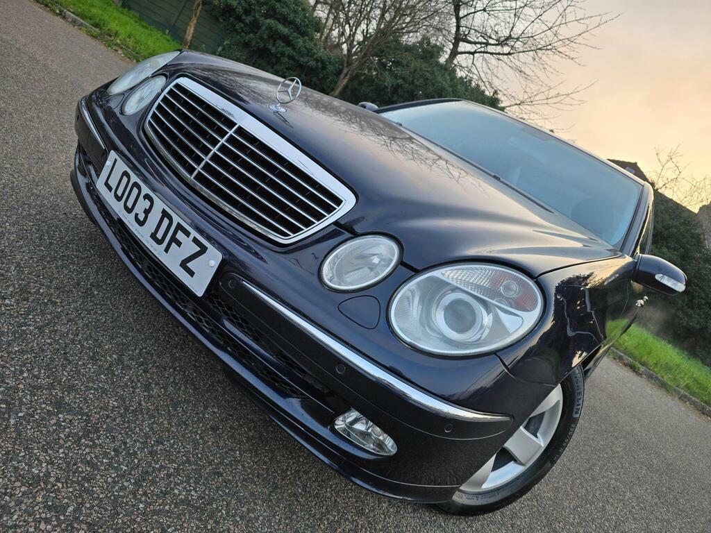 Mercedes-Benz E Class 2.6 E240 Avantgarde L003DFZ Blue #3