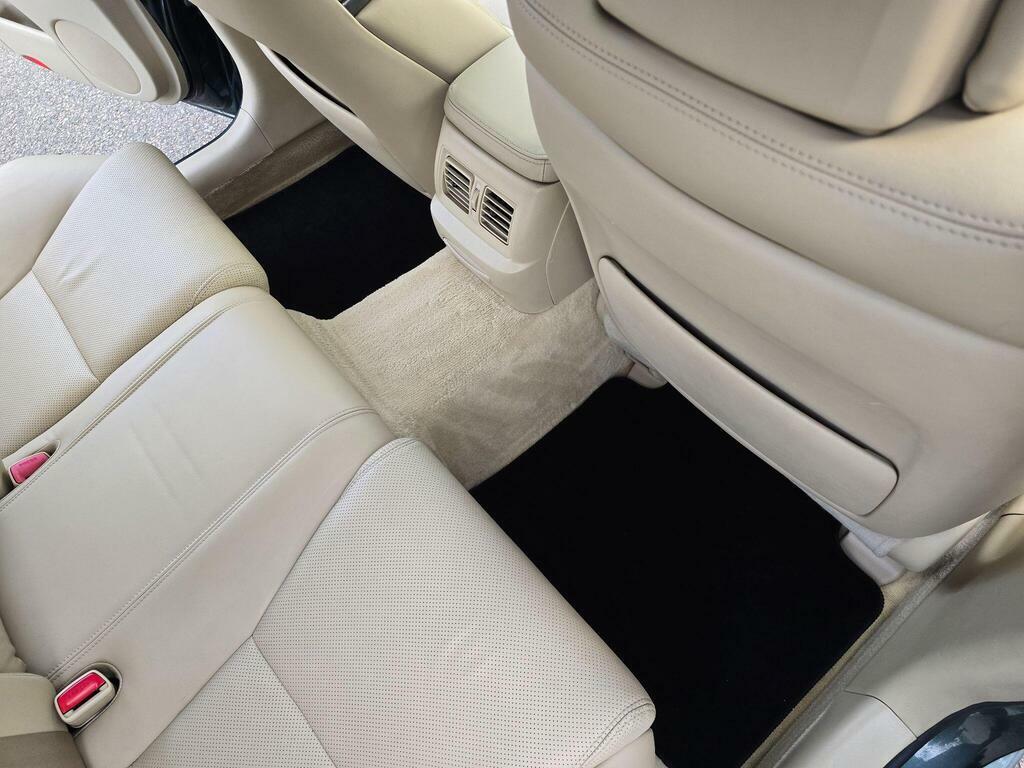 Lexus GS 3L Se Silver #68