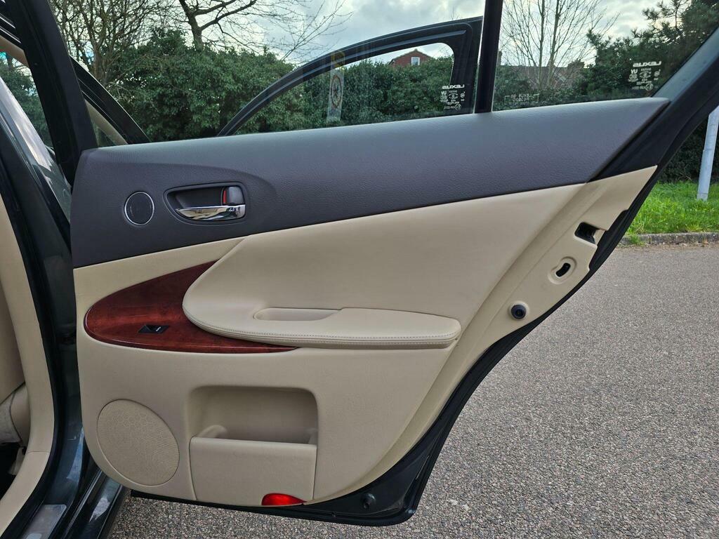 Lexus GS 3L Se Silver #79