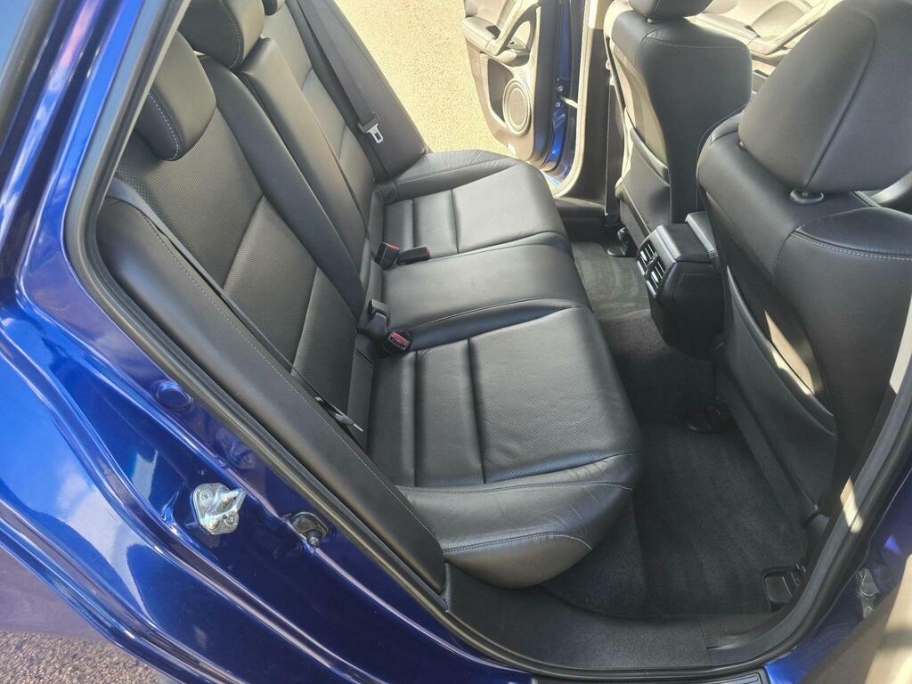 Honda Accord 2.2 I-dtec Es Gt White #59