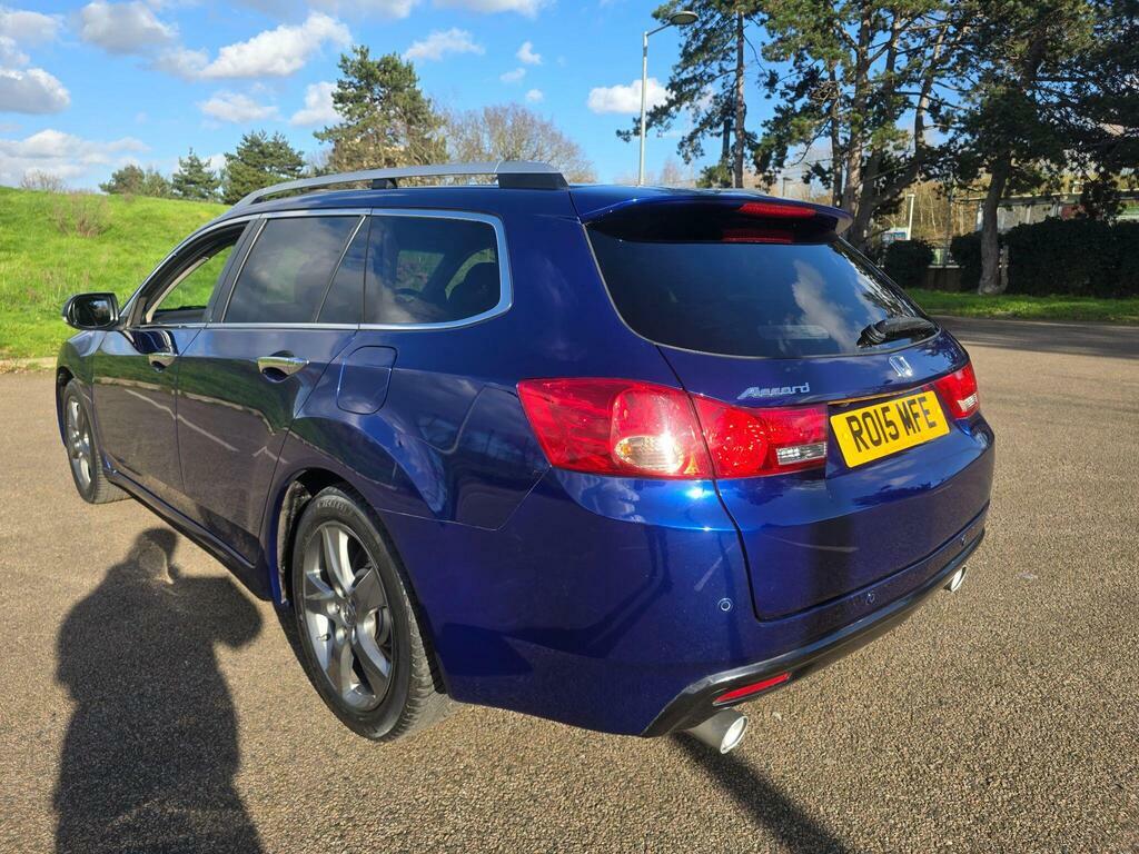 Honda Accord 2.2 I-dtec Es Gt White #31