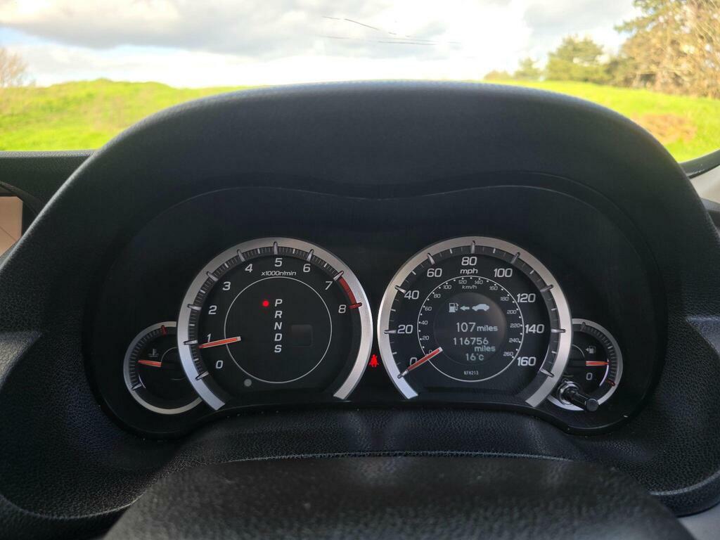 Honda Accord 2.2 I-dtec Es Gt White #94
