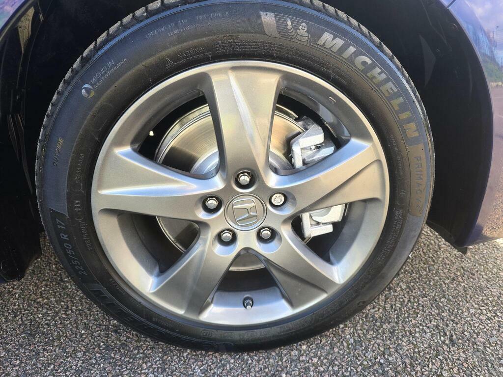 Honda Accord 2.2 I-dtec Es Gt White #22