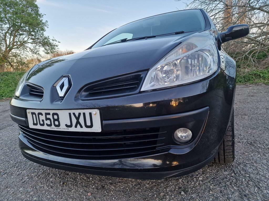 Renault Clio 1.2 16V Dynamique Black #3
