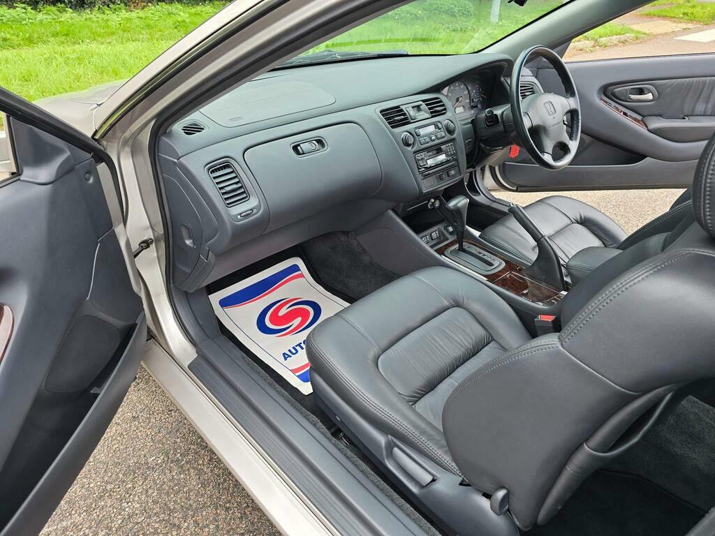 Honda Accord S Vtec  #62