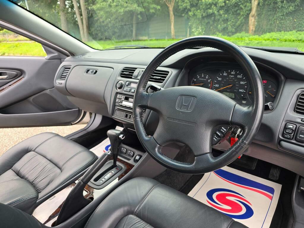 Honda Accord S Vtec  #82