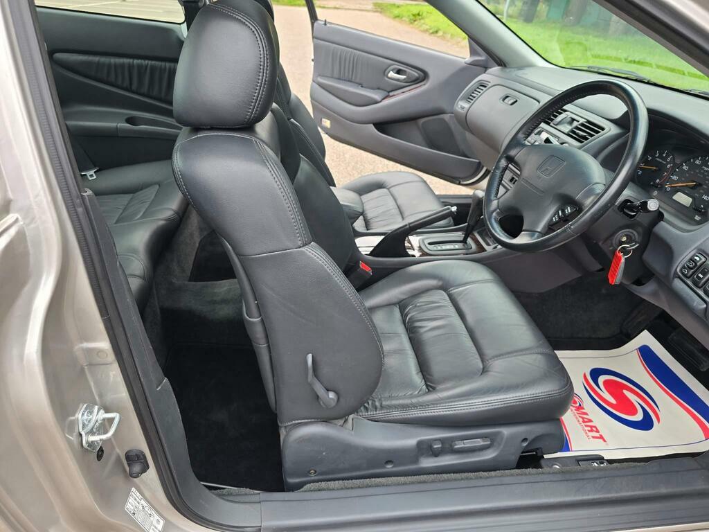 Honda Accord S Vtec  #87