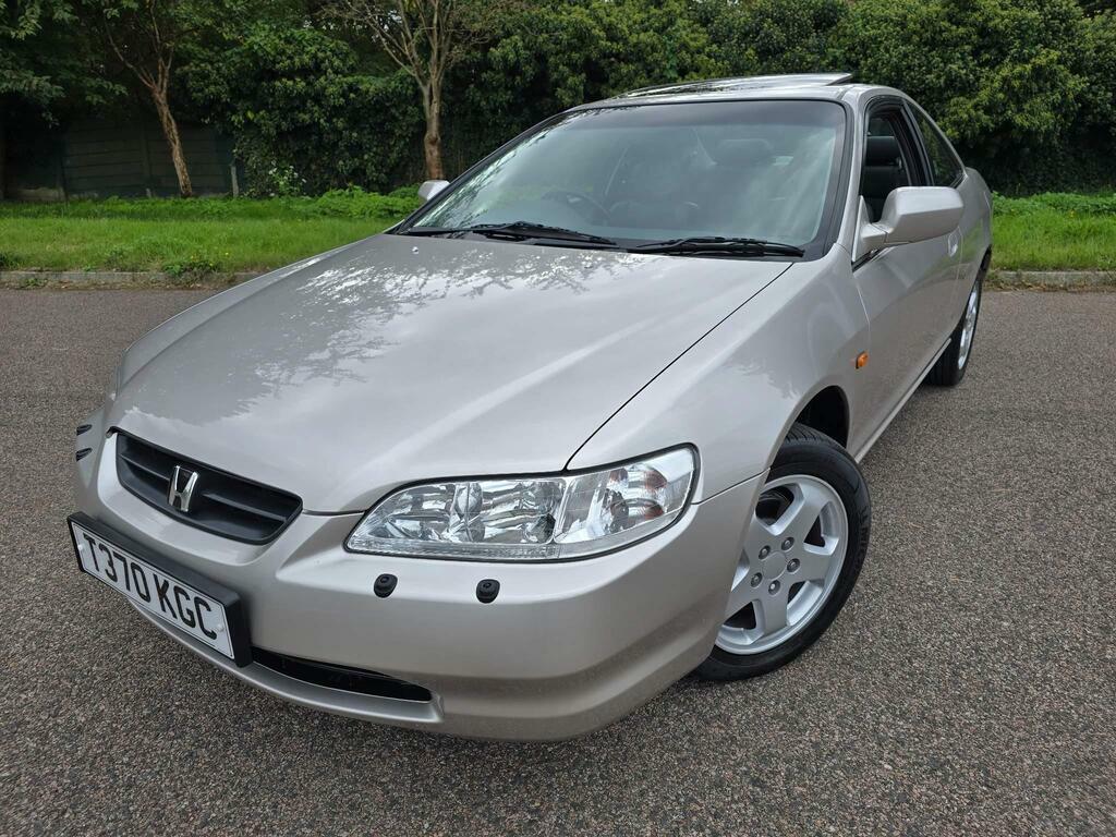 Honda Accord 3.0I V6 Silver