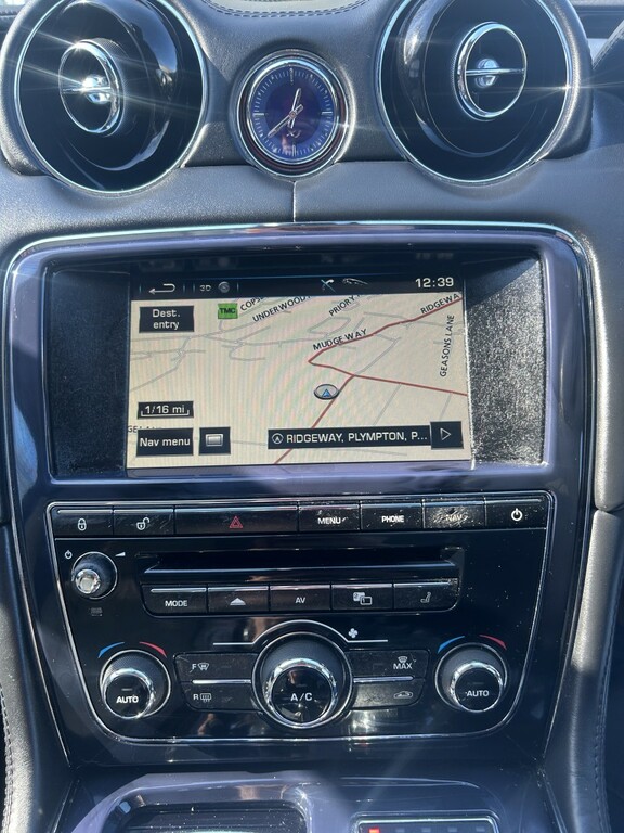 Jaguar XJ Saloon 3.0 D V6 Portfolio Lwb 201212 OY12OLB Black #5