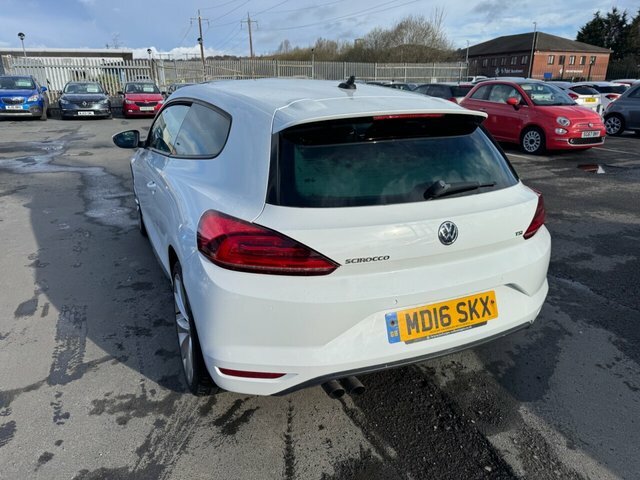 Volkswagen Scirocco 1.4 Tsi Bluemotion Tech Gt Hatchback 3 Do MD16SKX White #6
