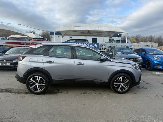 Peugeot 3008 1.5 Eco Turbo Blue Hdi Active Edition 5 D KV19BGH Grey #3