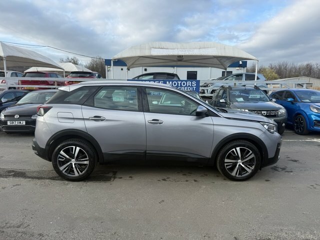 Peugeot 3008 1.5 Eco Turbo Blue Hdi Active Edition 5 D KV19BGH Grey #4